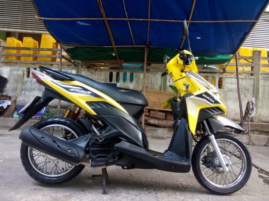 ขายไม่แพง click110i เดิมๆปี2552 ราคาบ้านๆ เล่มเอกสารครบ