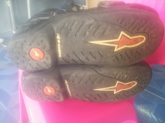 รองเท้าข้อสั้นมือสอง เบอร์41