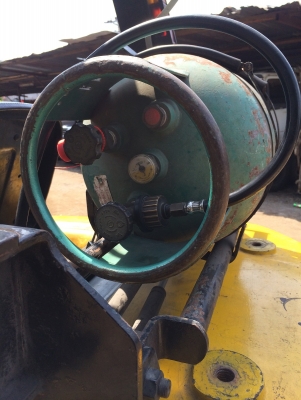 ขายโฟล์คลิฟท์ D25S งาสูง 6 เมตร ติดแก๊สจากนอก สวยๆพร้อมใช้งาน ขายโฟล์คลิฟท์ D25S งาสูง 6 เมตร ติดแก๊สจากนอก สวยๆพร้อมใช้งาน