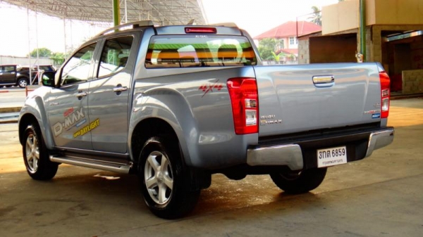 ขาย ALL NEW D-MAX V-CROSS 3.0Ddi VGS TUBRO 4X4 ปี 2014 ขาย ALL NEW D-MAX V-CROSS 3.0Ddi VGS TUBRO 4X4 ปี 2014