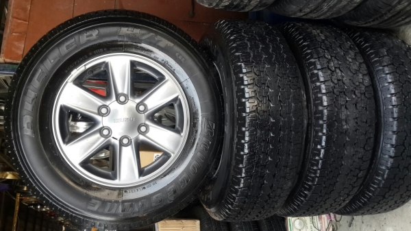 ล้อแม็กป้ายแดง อิซูซุขอบ16 พร้อมยางราคาไม่แพง ล้อแม็กป้ายแดง อิซูซุขอบ16 พร้อมยางราคาไม่แพง