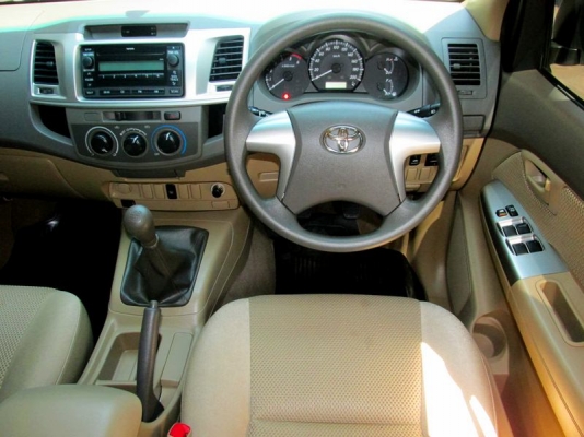 ขายกระบะ Toyota Vigo Champ Prerunner 2.5 ตัว E 4ประตู ปี 2014 ขายกระบะ Toyota Vigo Champ Prerunner 2.5 ตัว E 4ประตู ปี 2014