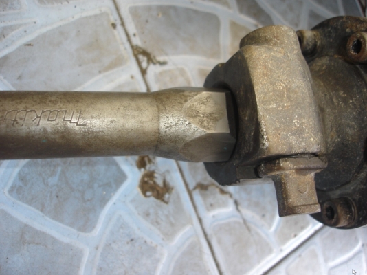 ขายเครื่องสกัดคอนกรีต(สกัดไฟฟ้า) 1510 วัตต์ Makita รุ่น HM1306