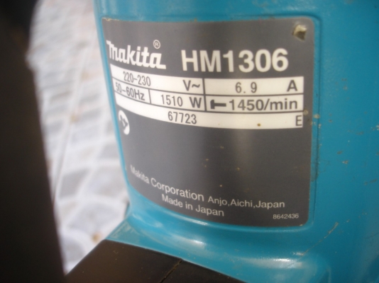 ขายเครื่องสกัดคอนกรีต(สกัดไฟฟ้า) 1510 วัตต์ Makita รุ่น HM1306