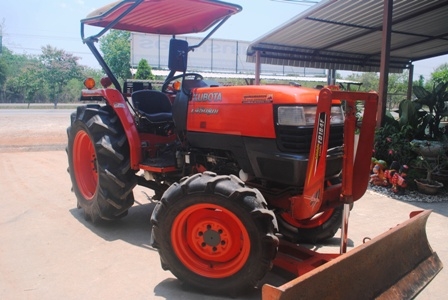 ขายรถไถKubota L4508DI (4WD) พร้อมใบมีดหน้า และผานพรวนช้าง รถUC ตรวจเช็คแล้ว