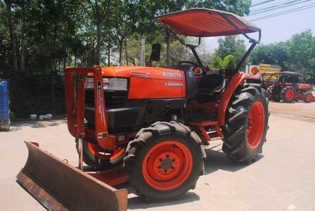 ขายรถไถKubota L4508DI (4WD) พร้อมใบมีดหน้า และผานพรวนช้าง รถUC ตรวจเช็คแล้ว