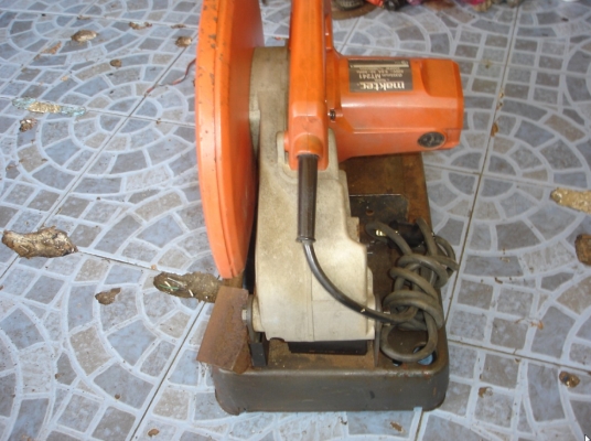 ขายแท่นตัดไฟเบอร์ 14 นิ้ว 2,000 วัตต์ Maktec รุ่น MT241