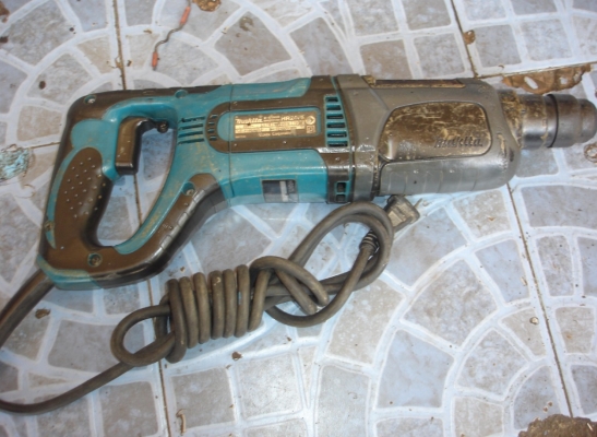 ขายสว่านโรตารี่ 24มม. makita hr2475 (780w.) 3ระบบ