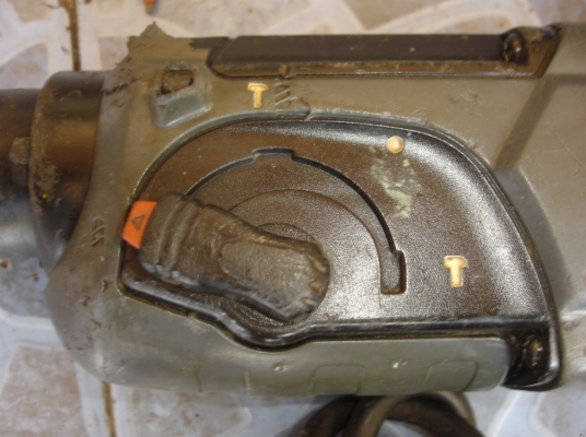 สว่านโรตารี่ 24มม. makita hr2470f (780w.) 3ระบบ