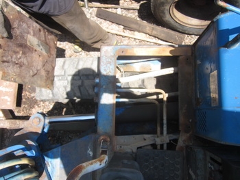 ขาย - รถยก โฟล์ทลิฟท์ TOYOTA: 2FGH 15  ขนาด 1.5 ตัน ราคาไม่ถึงแสนครับ