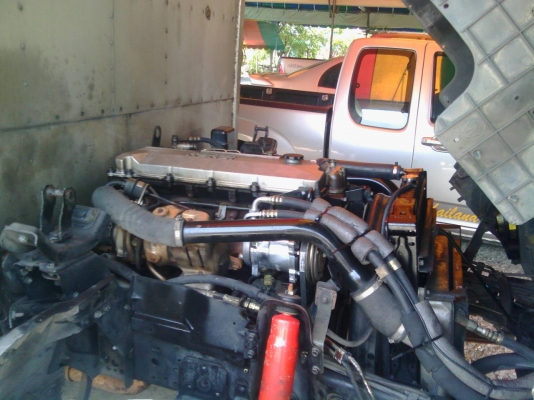 หกล้อ อีซูซุ NQR150ปี49รถห้างแท้ บรรทุกตู้แห้ง สภาพดีพร้อมใช้งาน เอกสารทะเบียนพร้อมโอน (มี2คัน)