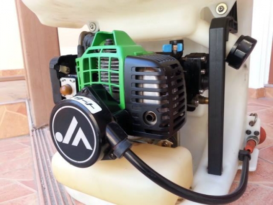 เครื่องพ่นยาสะพายบ่า KIORITZ JASE9000B เครื่องพ่นยาสะพายบ่า KIORITZ JASE9000B