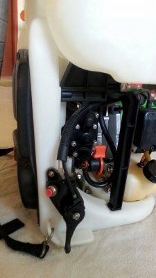 เครื่องพ่นยาสะพายบ่า KIORITZ JASE9000B เครื่องพ่นยาสะพายบ่า KIORITZ JASE9000B