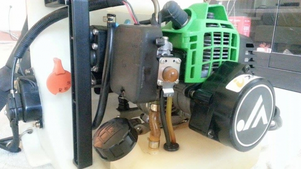 เครื่องพ่นยาสะพายบ่า KIORITZ JASE9000B เครื่องพ่นยาสะพายบ่า KIORITZ JASE9000B