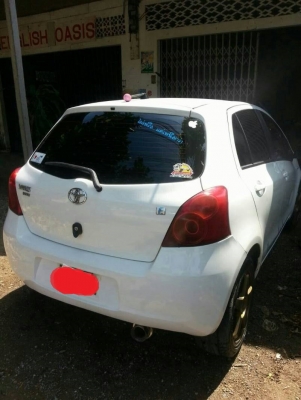 Toyota Yaris ปี08   Auto ตัวE