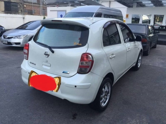 Nissan March ปี11   Auto