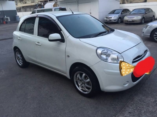 Nissan March ปี11   Auto