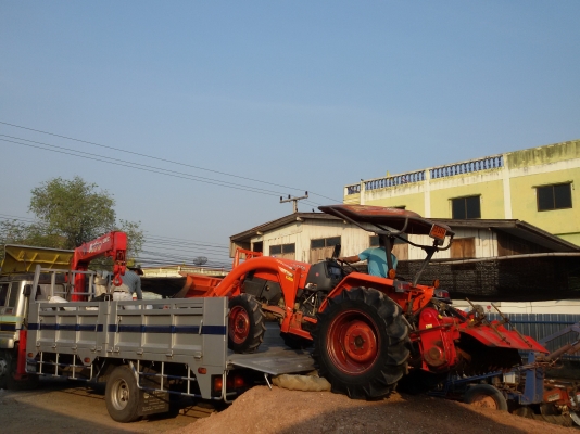 ปัญญาแทรคเตอร์..จัดมาให้ครับ ด่วน!!!คูโบต้า L4508 DI Sp พร้อมใบมีดคานบน พร้อมผาน6 ตราช้าง24&times;6 สภาพเดิมๆ จัดส่ง อ.ทรายทองวัฒนา จ.กำแพงเพชร