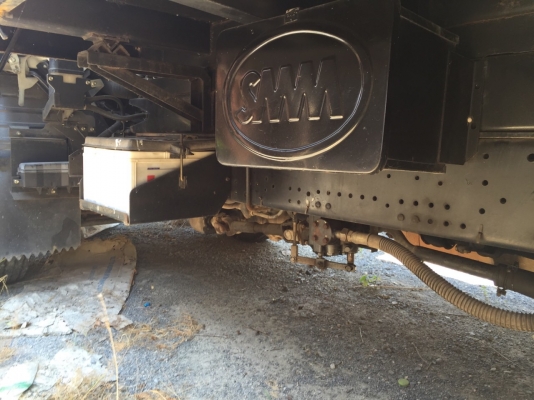 6 ล้อดั้ม 175 แรง ISUZU NQR75LY52E-100933 รถห้างแท้ สวยมากๆจอดไม่ค่อยใช้งาน สวยเดิมๆจากห้าง