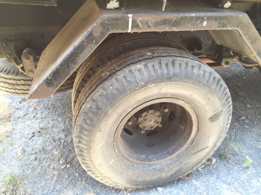 6 ล้อดั้ม 175 แรง ISUZU NQR75LY52E-100933 รถห้างแท้ สวยมากๆจอดไม่ค่อยใช้งาน สวยเดิมๆจากห้าง