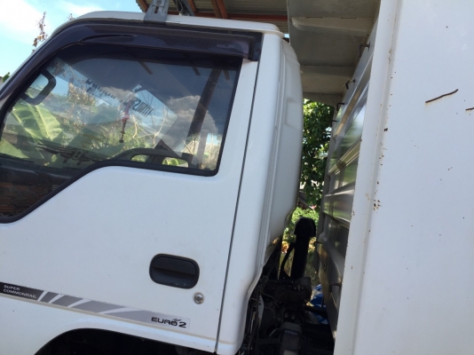 6 ล้อดั้ม 175 แรง ISUZU NQR75LY52E-100933 รถห้างแท้ สวยมากๆจอดไม่ค่อยใช้งาน สวยเดิมๆจากห้าง