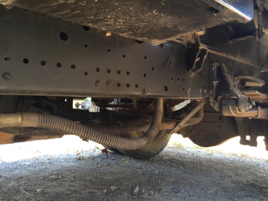 6 ล้อดั้ม 175 แรง ISUZU NQR75LY52E-100933 รถห้างแท้ สวยมากๆจอดไม่ค่อยใช้งาน สวยเดิมๆจากห้าง