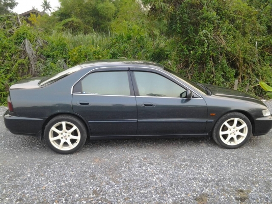 ขายaccord vtis ไฟ2ก้อน