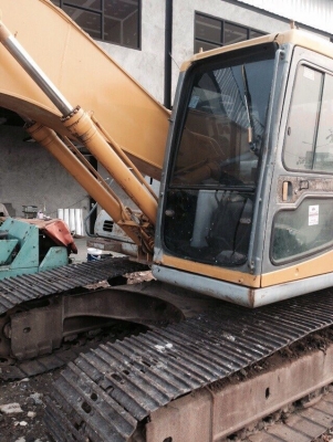 ขายด่วน komatsu pc 200 6 ราคา 735,000บาท