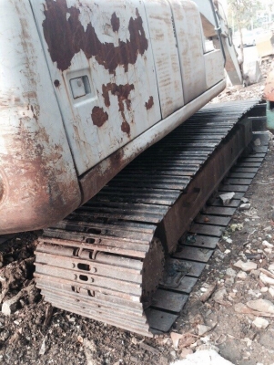 ขายด่วน komatsu pc 200 6 ราคา 735,000บาท