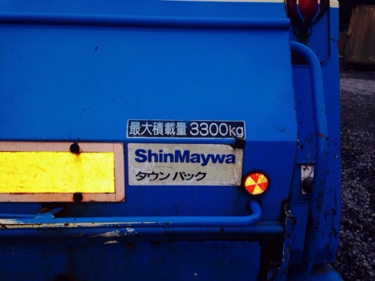 ขาย MITSUBISHI FUSO FK61 E/G 6M61 ขาย MITSUBISHI FUSO FK61 E/G 6M61