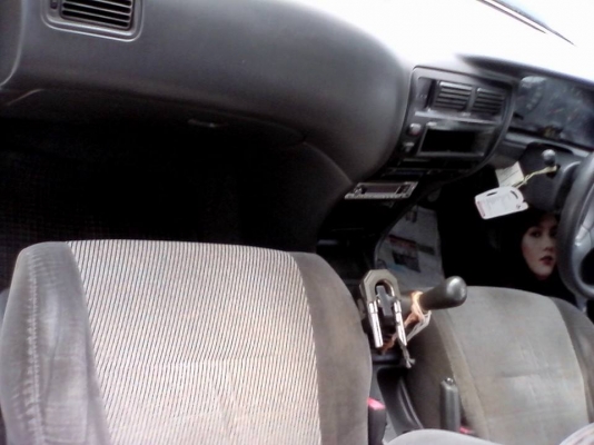 เครื่อง1.5 พาวเวอร์ ไฟฟ้า เกียร์ธรรมดา ช่วงล่างดี ใช้ใด้ทั่งเเก๊สเเละน้ำมัน สีใม่สวยครับ