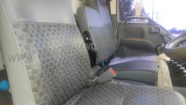 รถ 6ล้อ Isuzu  NQR 175 รถรั้ว กระบะยาว5.6เมตร เข็มไมล์ 197850 รถปี 2549