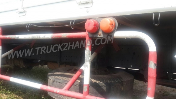 รถ 6ล้อ Isuzu  NQR 175 รถรั้ว กระบะยาว5.6เมตร เข็มไมล์ 197850 รถปี 2549