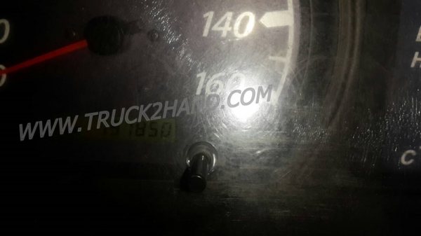 รถ 6ล้อ Isuzu  NQR 175 รถรั้ว กระบะยาว5.6เมตร เข็มไมล์ 197850 รถปี 2549