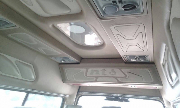 ***ขายแล้วครับขอบคุณ Truck2hand ขาย TOYOTA HIACE 2.8 รถตู้ขนาด9ที่นั่ง แต่ง VIP สวยๆ TOYOTA HIACE 2.8 COMMUTER โฉมหลังคาสูง เกียร์ธรรมดา ปี2538/1995 แต่งVIP สวยๆ เครื่องเดิม 3L 2.8 เครื่องดี แน่นดี แรง เกียร์ดีไม่มีหลุดครับ ช่วล่างดีแ