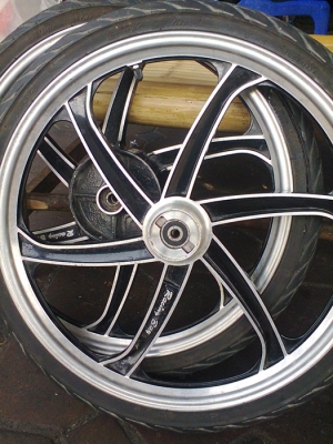 ขายล้อแม๊กsuzuki smash