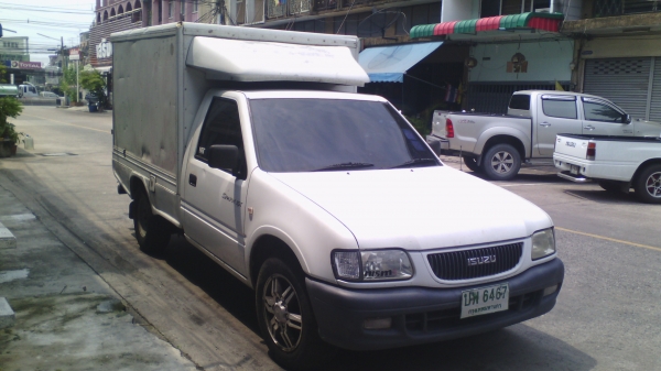 อีซูซุ ดราก้อนอายเทอโบ2.5  ตอนเดียว ปี2003พร้อมตู้แช่เย็น ราคาถูก