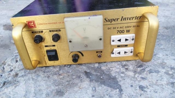 ขายหม้อแปลงไฟ 24 V ออก 220 700 w