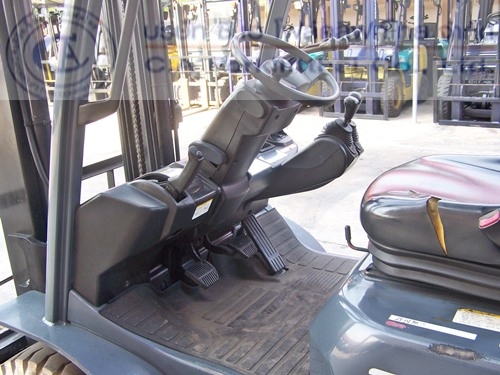 ขายรถ โฟล์คลิฟท์ TOYOTA รุ่น 8-FG20