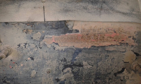 รถอีซูซุ 10 ล้อ ( จำโบ้ )  ท้ายลาด  เปลื่ยนเครื่อง 175 แรงม้า.    สนใจติดต่อ  081 - 6079515