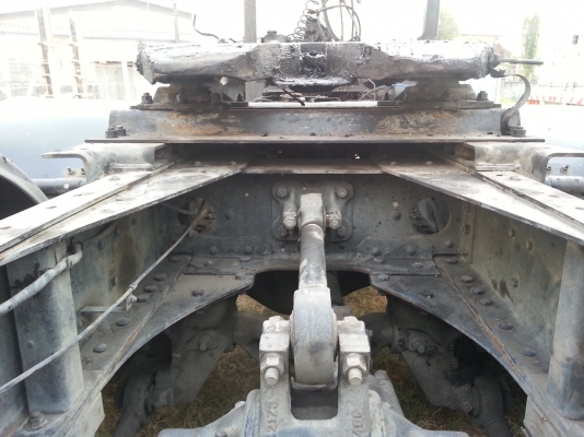 ขายหัวลาก 3m เครื่อง 240 แรง เกียร์ฟูลเลอร์ รถพร้อมใช้ โทร 0872508883 คิงส์