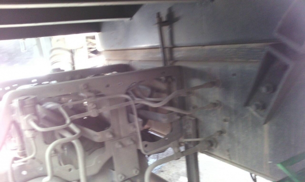 รถอีซูซุ 10 ล้อ ( หลังถนน. ) FVM 270 แรงม้า. ปี 44 - 45 ( ขายแม่ , ลูก  / มีขาย 2 พ่วง. )   สนใจติดต่อ 081 - 6079515