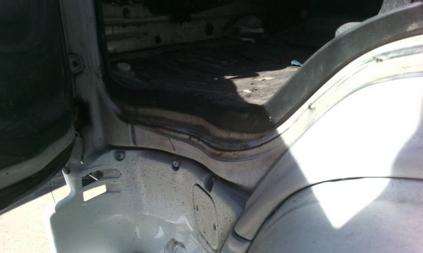 รถอีซูซุ 10 ล้อ ( หลังถนน. ) FVM 270 แรงม้า. ปี 44 - 45 ( ขายแม่ , ลูก  / มีขาย 2 พ่วง. )   สนใจติดต่อ 081 - 6079515