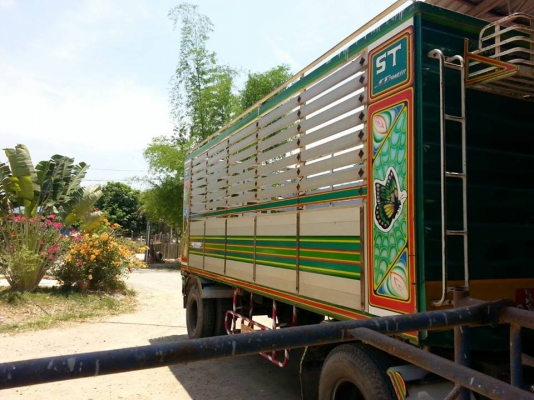 ขายสิบล้อยูโร2 270  สนใจติดต่อได้ที่ 085-3635720