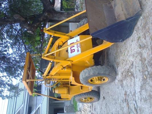 ขายรถตัก 200000 บาท