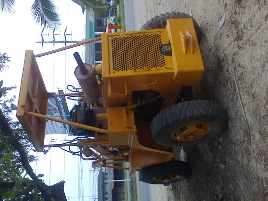 ขายรถตัก 200000 บาท