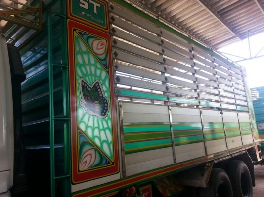 ขายกะบะไม่ดัมพ์พื้นสแตนเลส สนใจติดต่อได้ที่089-9198420