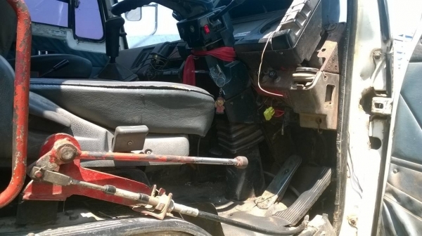 ขาย 10 ล้อดั้ม ROCKY FXZ23NFY K 240 วางเครื่องแดวู เทอร์โบอินเตอร์ 380 แรงม้า เกียร์ Easton เบรคทิฟฟี่แล้ว มีระบบลากพ่วง คัสซีสวยตลอดเส้น ทะเบียนพร้อมโอน จัดแนนซ์ได้ครับ