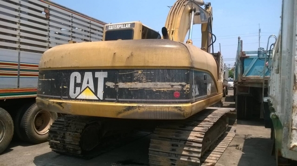 ขายแบคโฮ CAT 320C สภาพสวยเต็มทุกอย่าง แอร์เย็น เอกสารเล่มทะเบียน จัดแนนซ์ได้ ดาวน์ 600,000 ครับ ขายแบคโฮ CAT 320C สภาพสวยเต็มทุกอย่าง แอร์เย็น เอกสารเล่มทะเบียน จัดแนนซ์ได้ ดาวน์ 600,000 ครับ