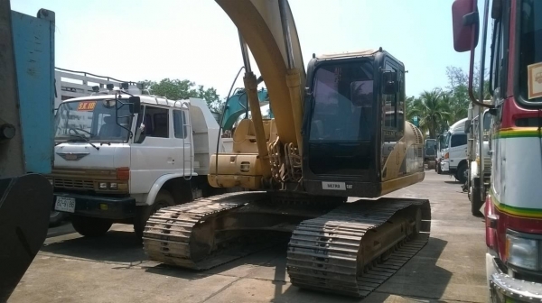 ขายแบคโฮ CAT 320C สภาพสวยเต็มทุกอย่าง แอร์เย็น เอกสารเล่มทะเบียน จัดแนนซ์ได้ ดาวน์ 600,000 ครับ ขายแบคโฮ CAT 320C สภาพสวยเต็มทุกอย่าง แอร์เย็น เอกสารเล่มทะเบียน จัดแนนซ์ได้ ดาวน์ 600,000 ครับ